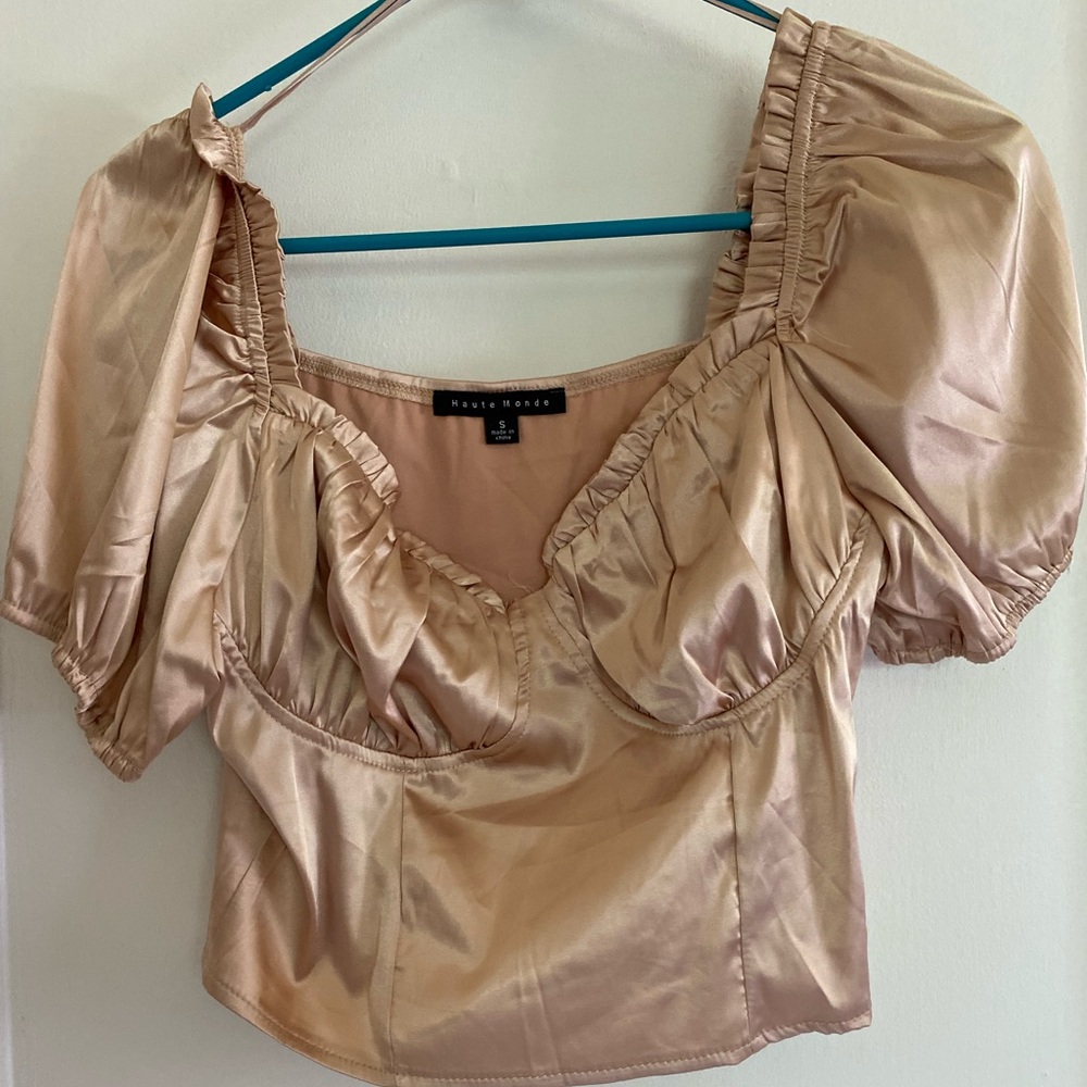 Silky crop top/dressy